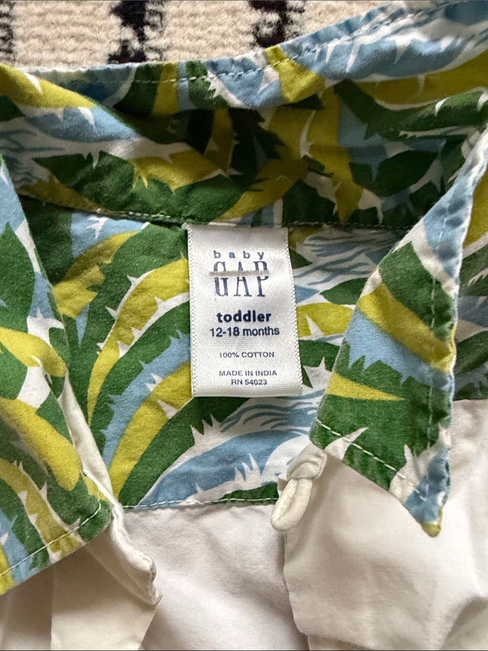 Boys 12-18 month tropical Hawaiian shirt - Picture 2 of 5